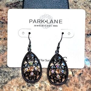 Park Lane - Encore Earrings, hematite plated w/ Aurora Borealis crystals